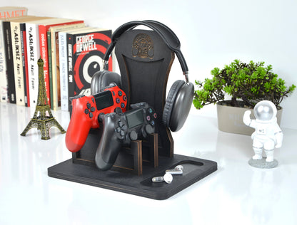 Kişiye Özel Ahşap Kulaklık ve Kumanda Standı - Oyuncu Aksesuar Düzenleyici - Ceviz Renk Huş Kontrplak Stand - Gamer Hediye Seti