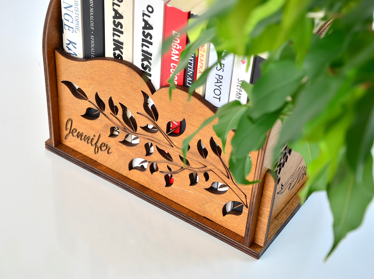 Kişiye Özel Ahşap Kitap Depolama Standı ve Okuma Köşesi Organizeri
